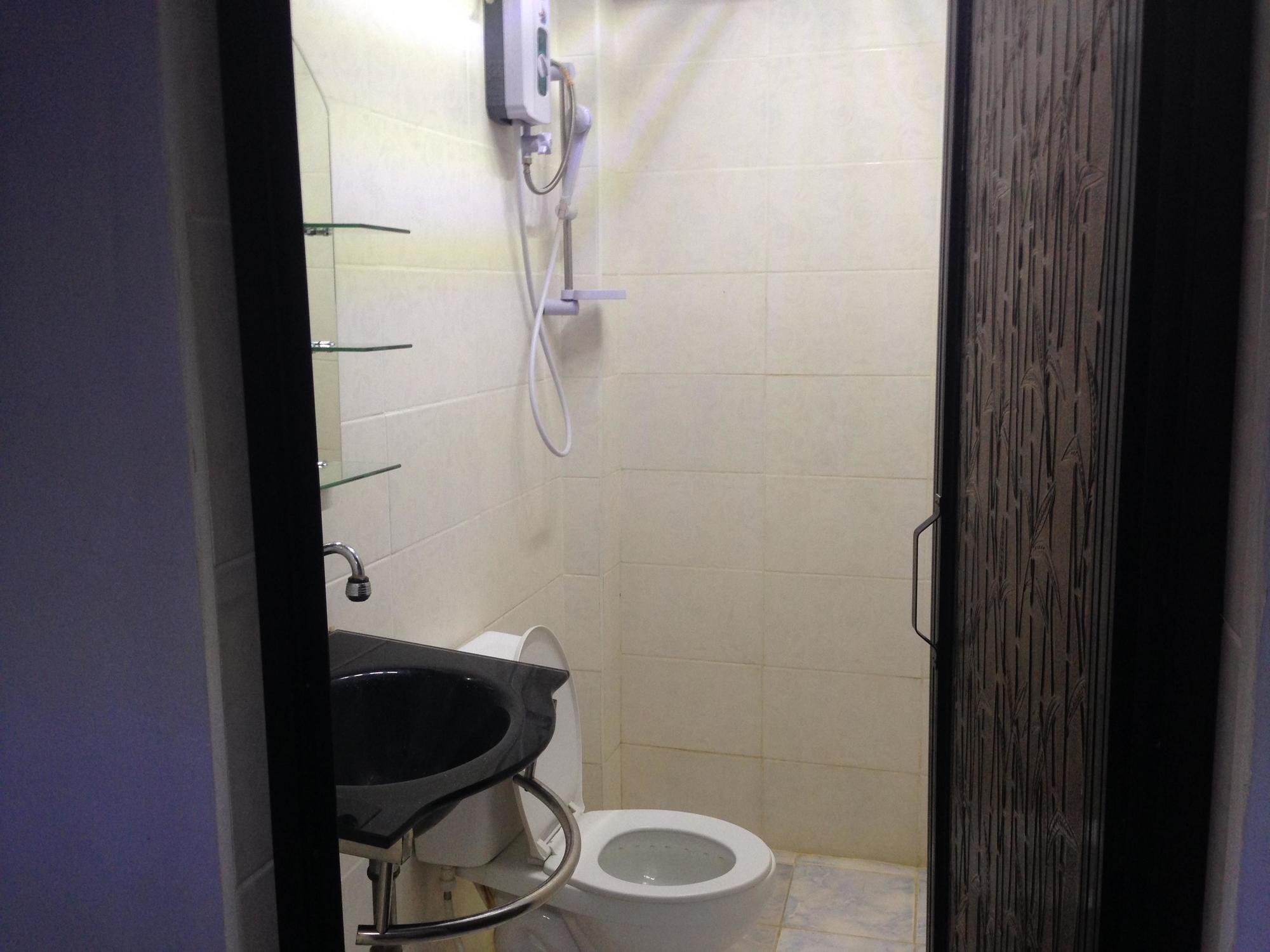 Gumleaves Hotel And Restaurant Olongapo Ngoại thất bức ảnh